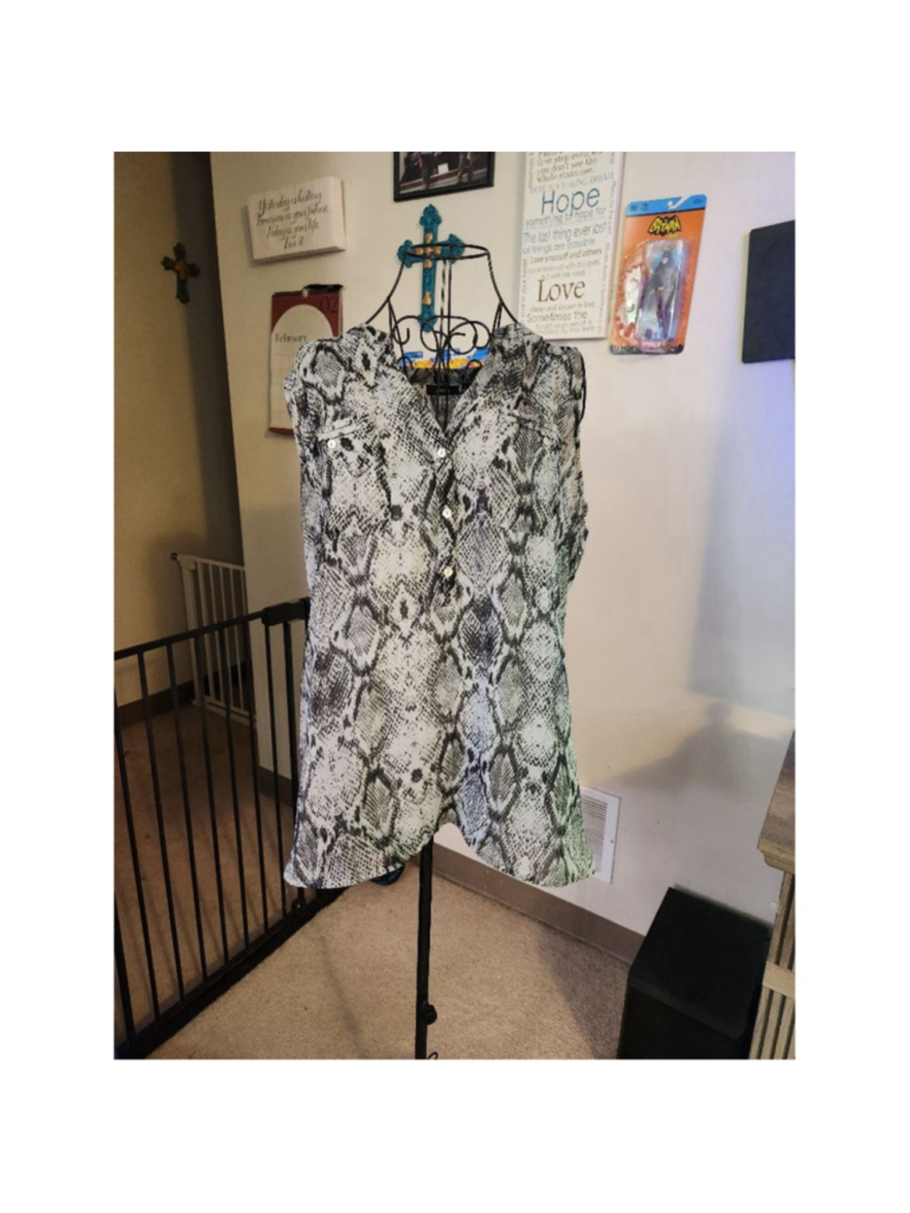 Apt. 9 Tank Top Womens L Black Embroidered Circles All Over Lined Scoop Neck EUC